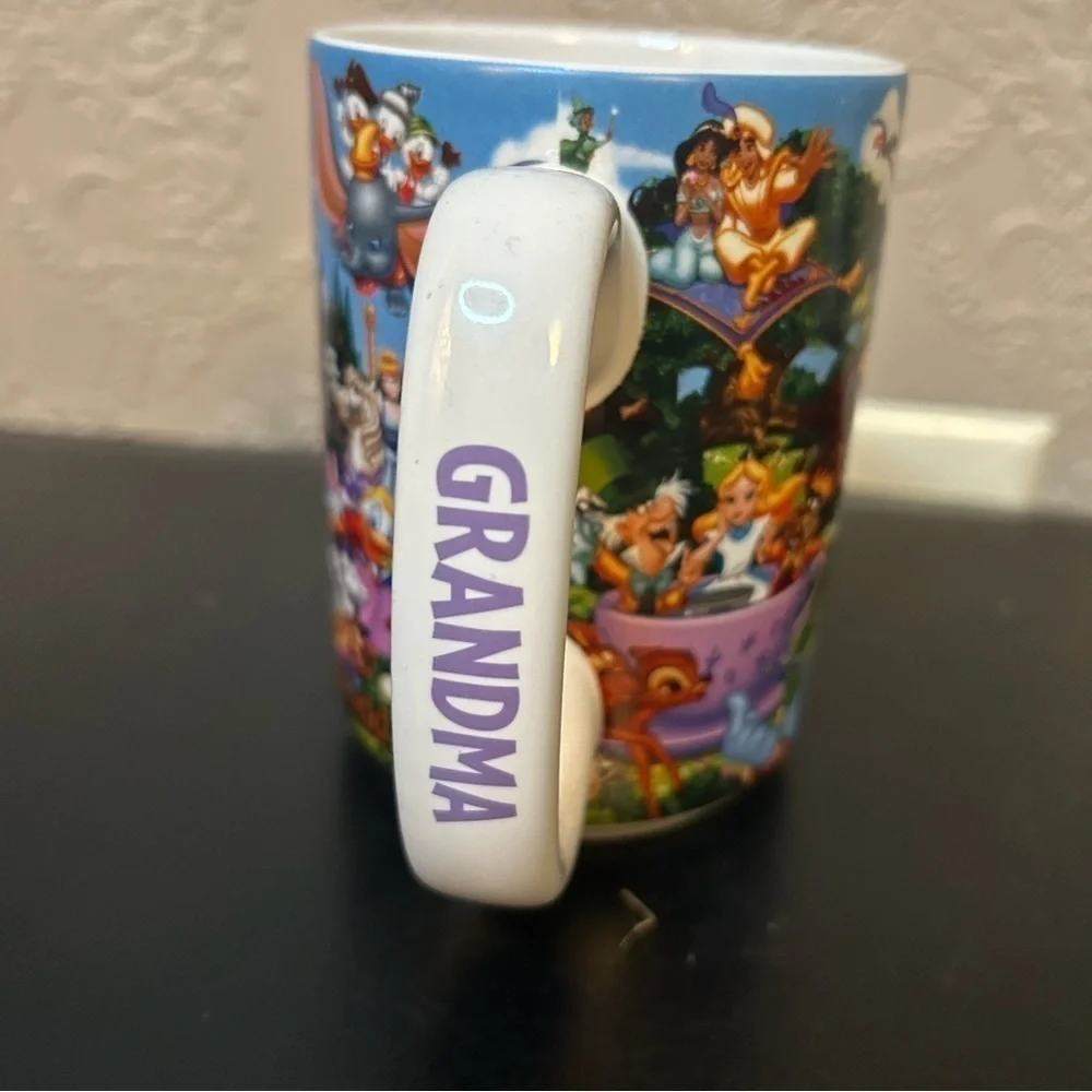 Walt Disney World Parks coffee mug Grandma great condition